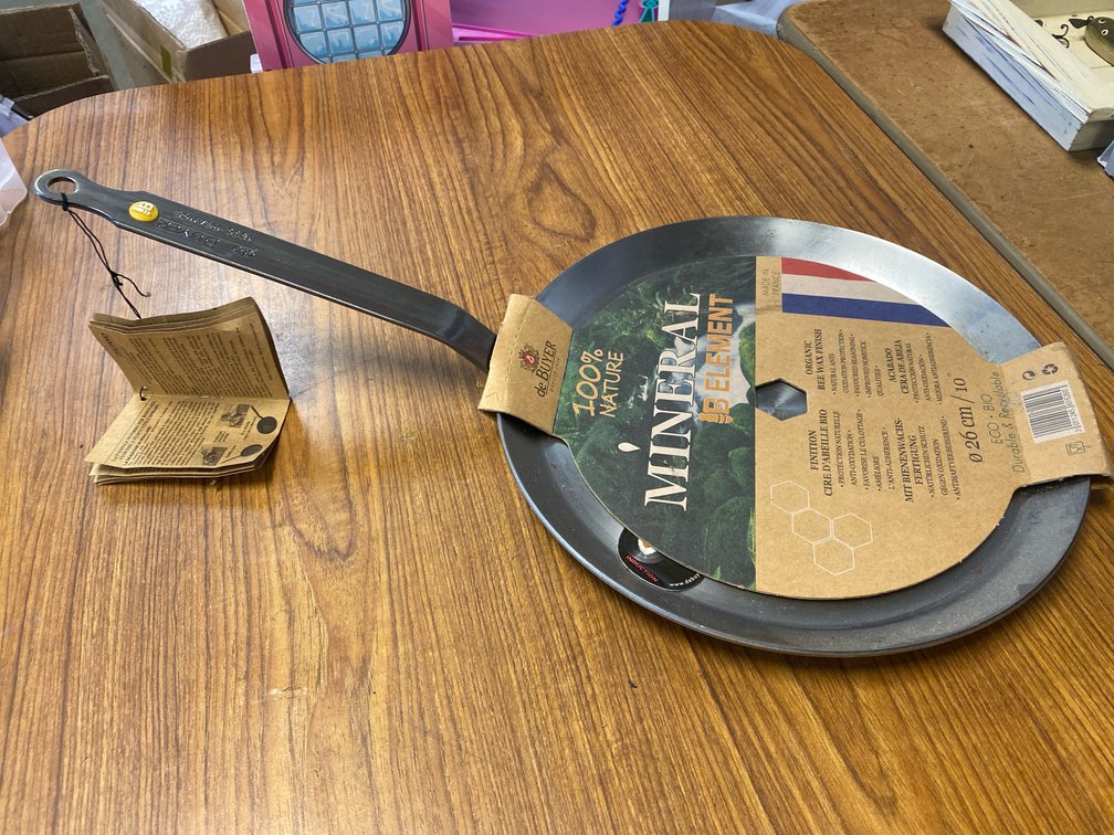 De Buyer Mineral B Carbon Steel Crêpe Pan