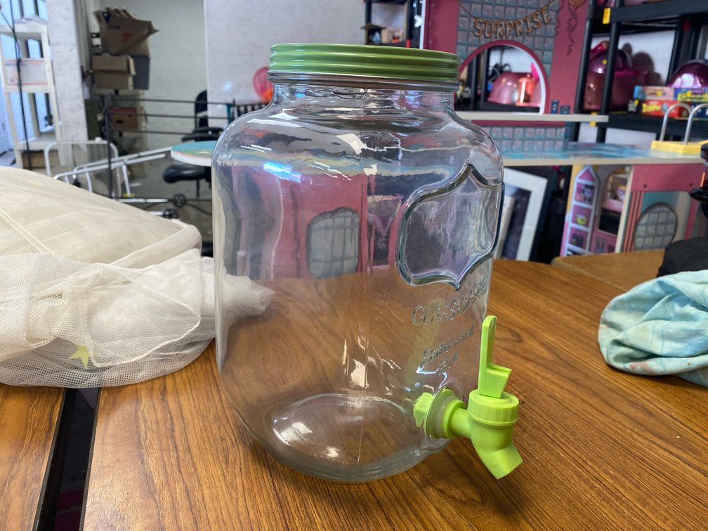 1-Gallon Glass Jar Beverage Dispenser