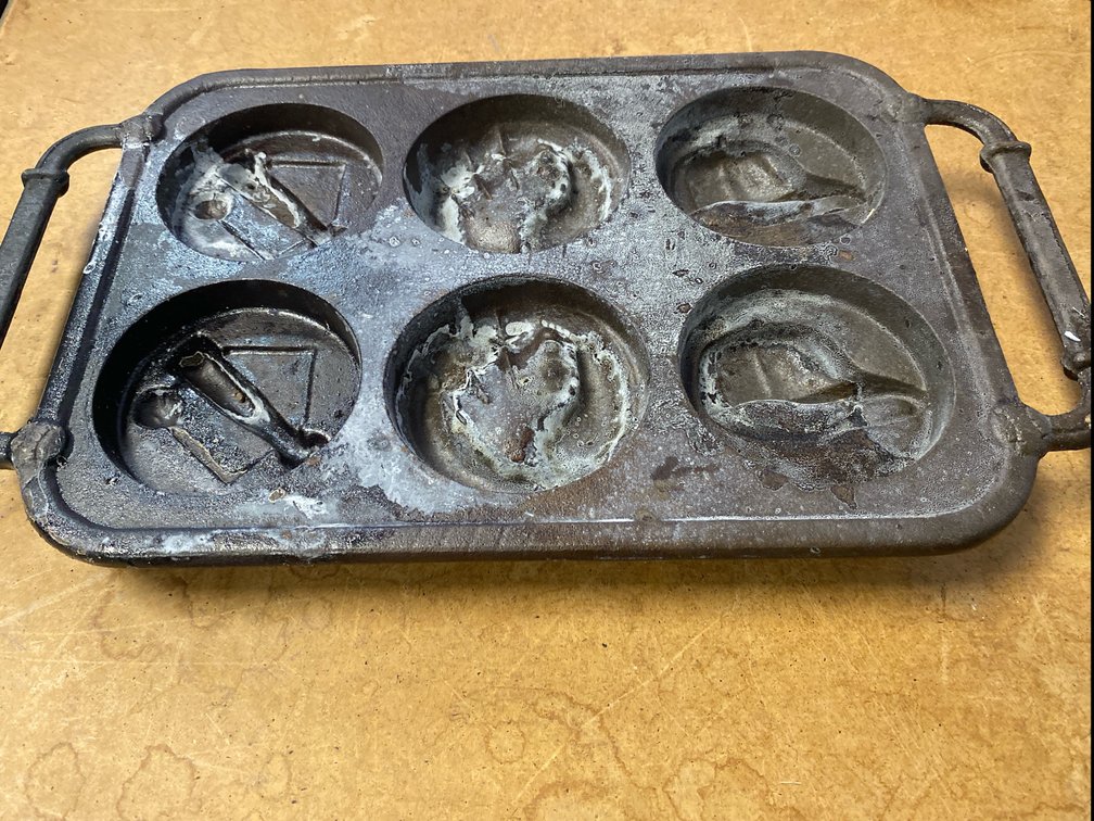 Rowoco Cast Iron Cornbread Sports Mold Pan