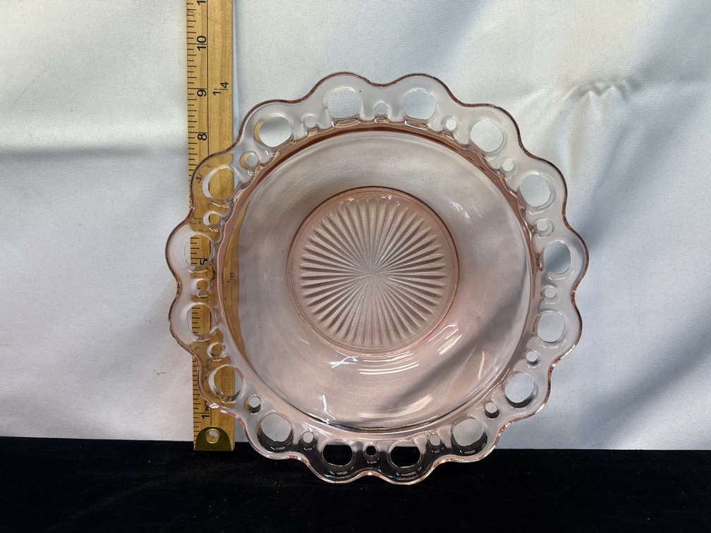 Anchor Hocking Old Colony Open Lace Bowl