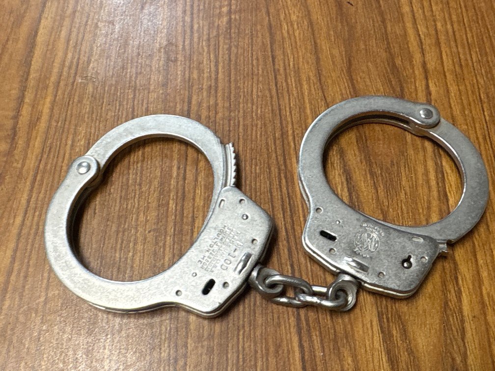 Smith & Wesson Handcuffs