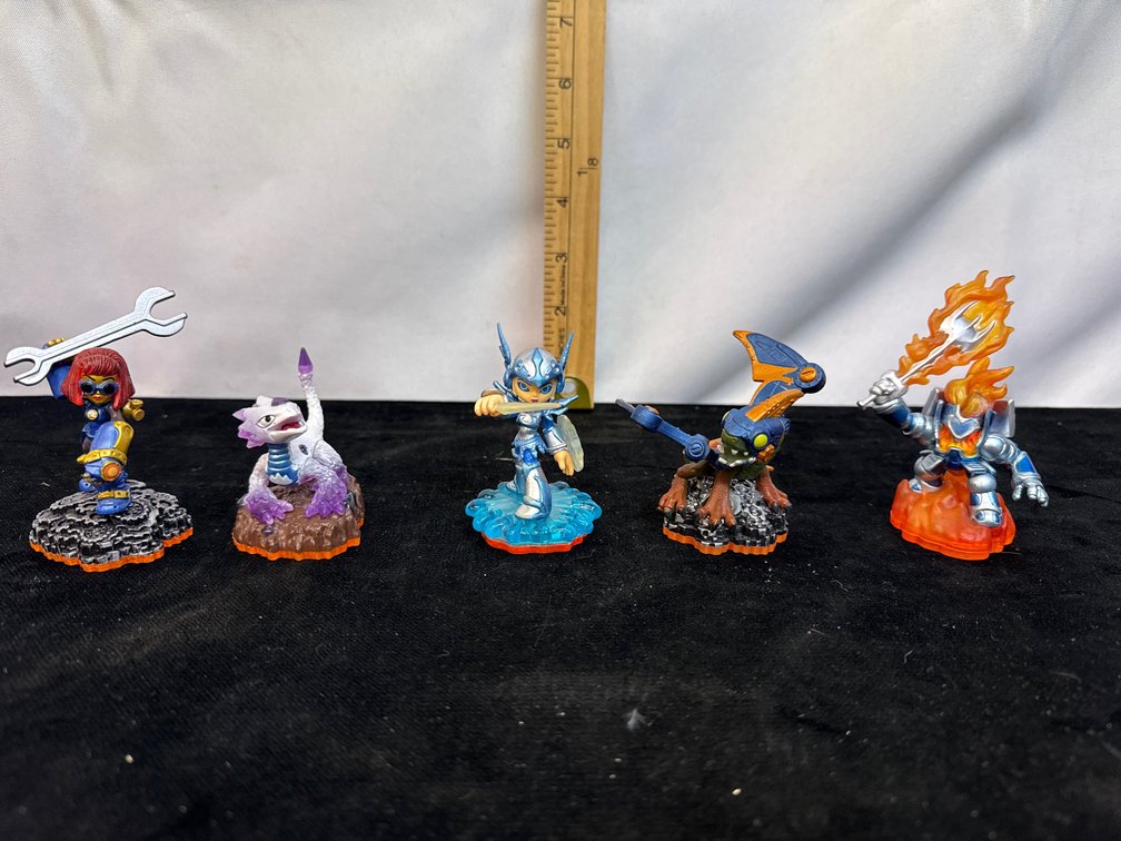 Skylanders Activision Figures
