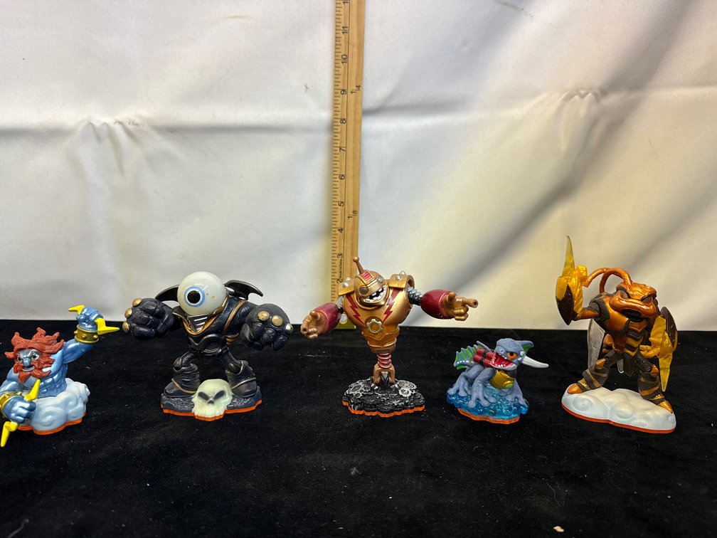 Skylanders Activision Figures