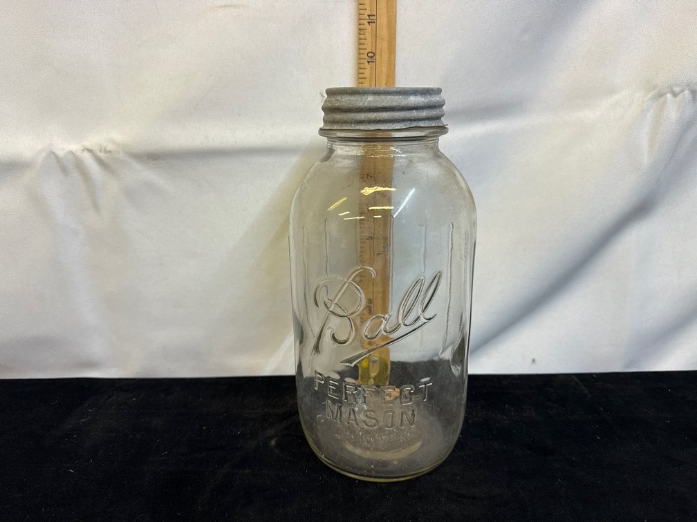 Vintage #13 Quart Ball Jar w/Zinc Lid