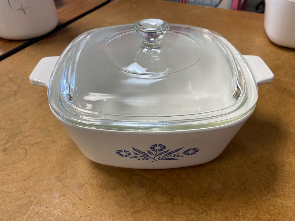 CorningWare Blue Cornflower Casserole Dish w/Lid