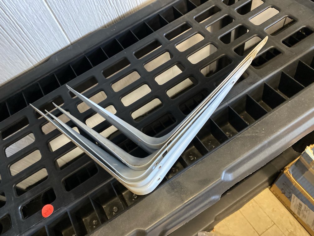 Metal Shelf Brackets