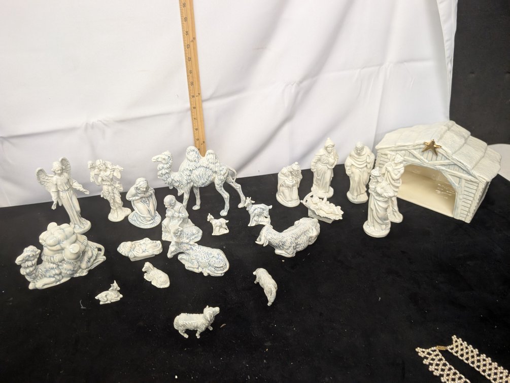 Vintage Ceramic Nativity Scene