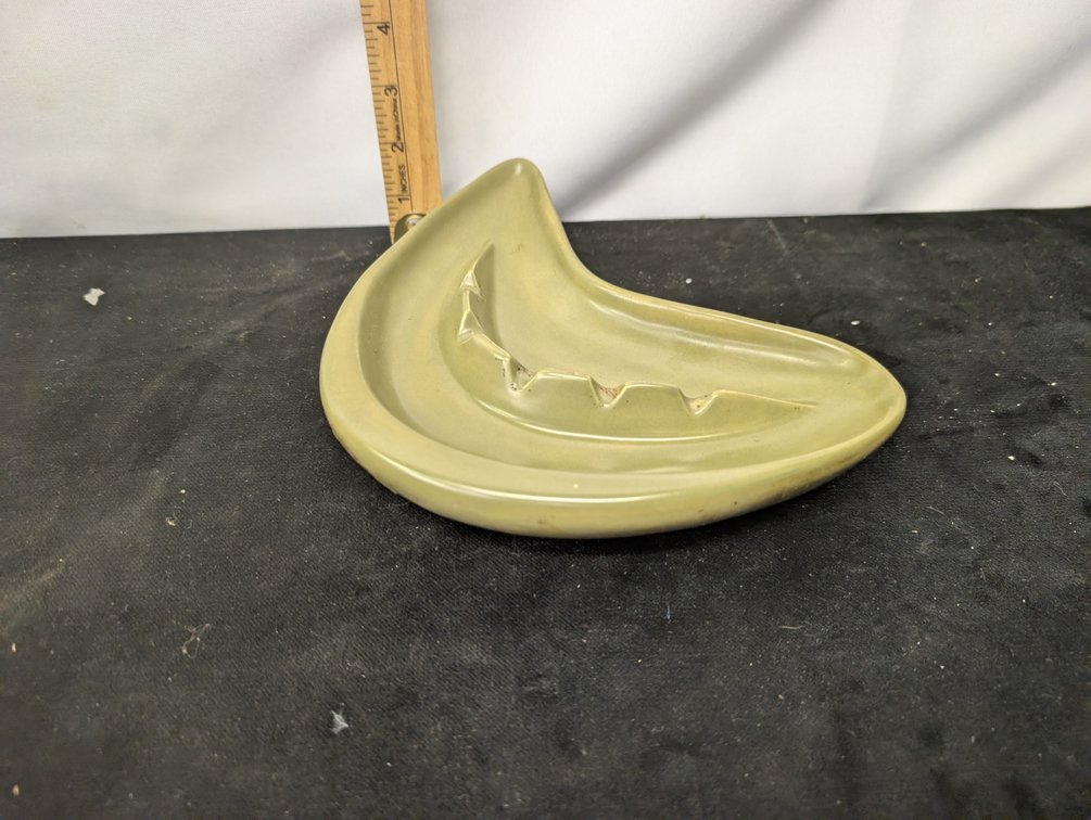 MCM Avacado Ashtray