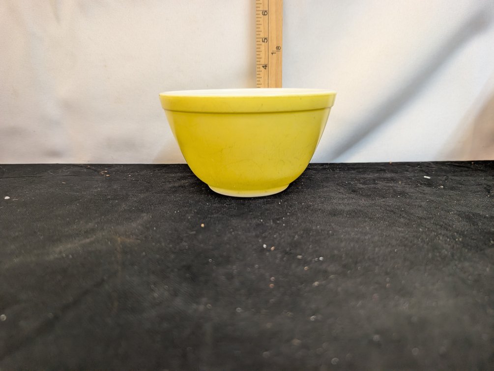 Pyrex Bowl