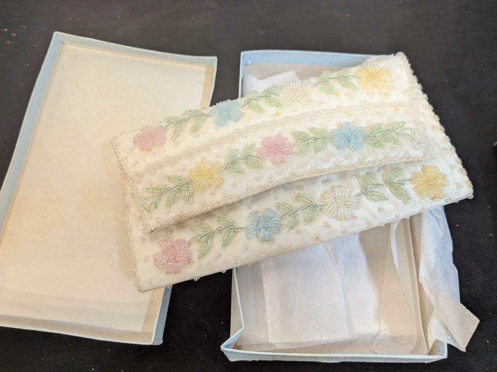 Vintage Wallet Hong Kong (Never Used)