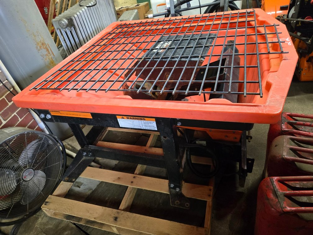 Kubota 10 cu ft Salt Spreader w/ Vibrator