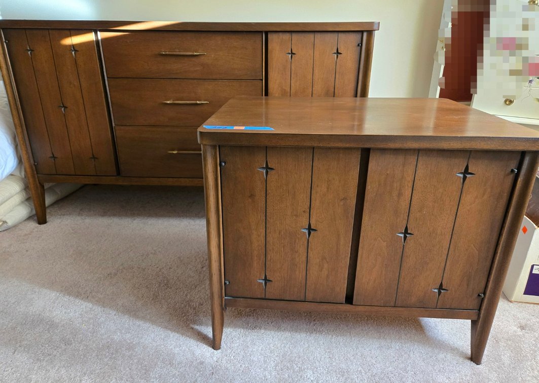 (3) Pcs MCM Broyhill Premier Saga B/R Furn-BR1