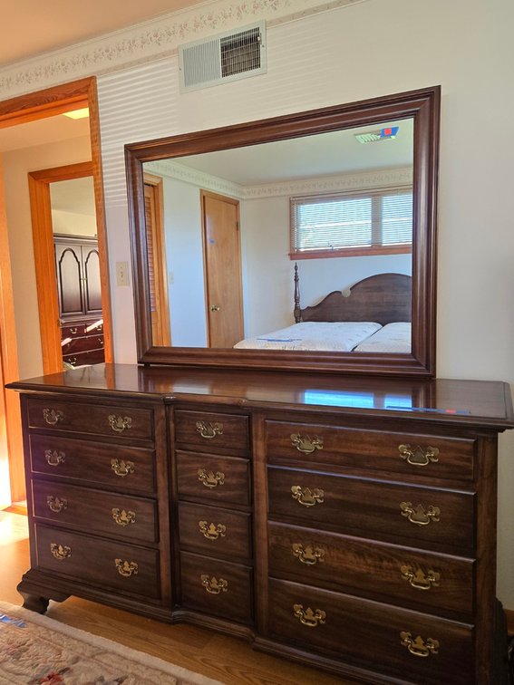 PA House Walnut Finish Dresser w/Mirror-BR2