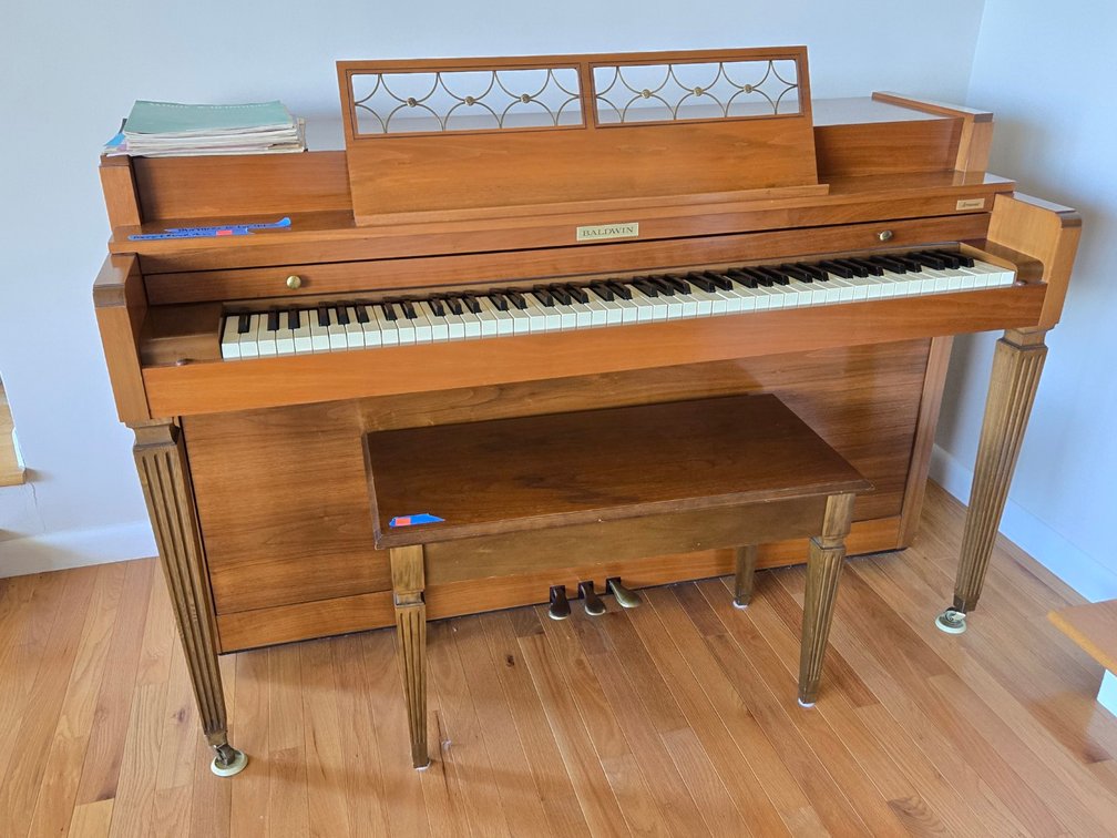 Baldwin Console Piano-Cherry Finish-LR