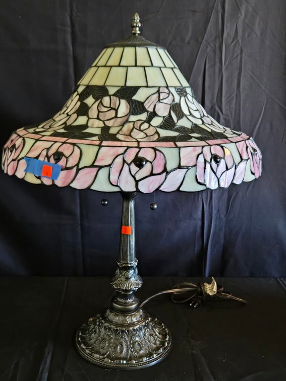 Tiffany Style Table Lamp (26"H)-Gar