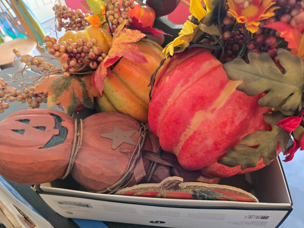 Fall Decorations-Gar
