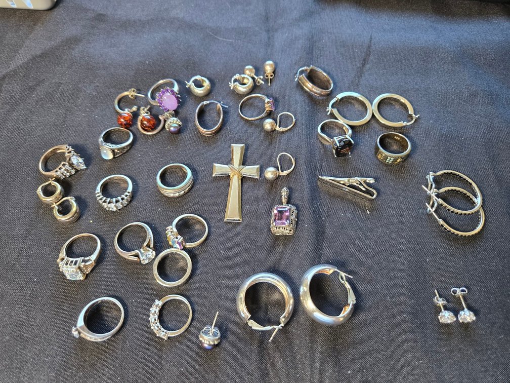 Large Lot of Sterling Rings, Earrings-Gar
