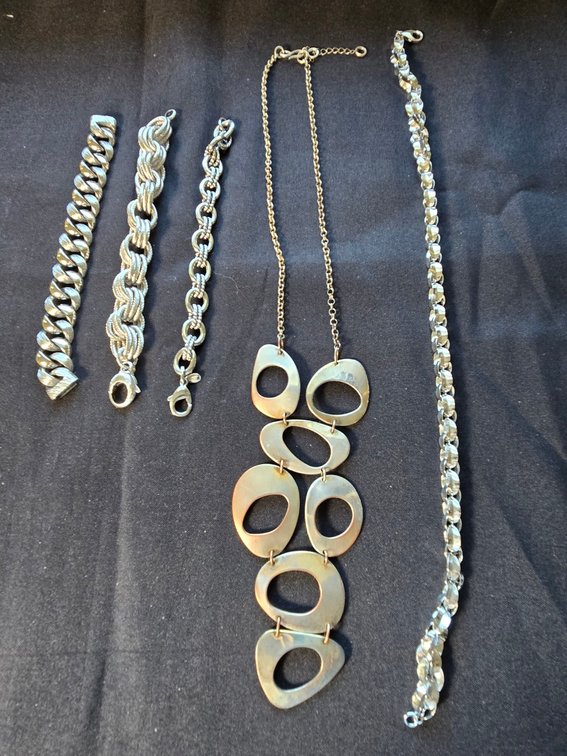 Tray Lot Silver Colored Metal Costume Jewelry-Gar