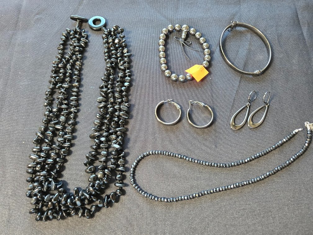 Lot of Black Colored Jewelry-Gar