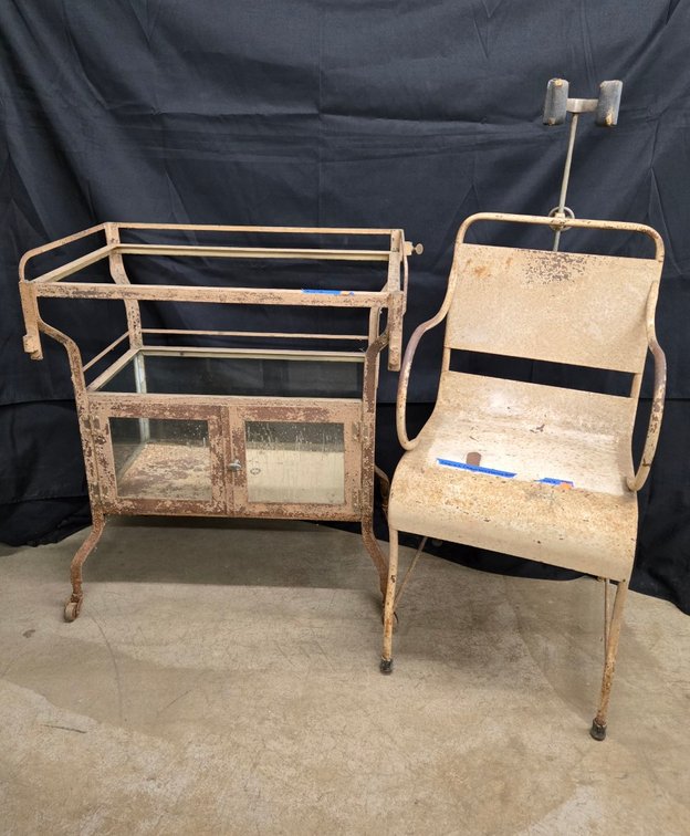 Vintage Chair w/Headrest-Central