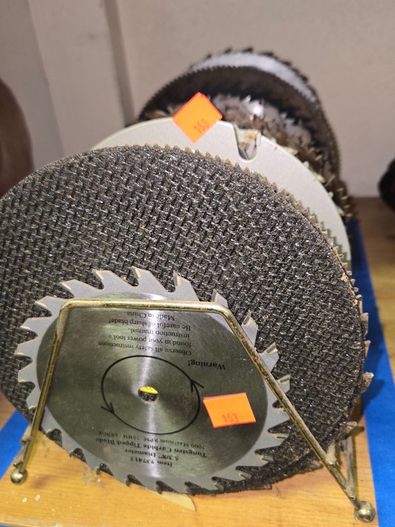 Lot of Circular Saw Blades-Tool Rm