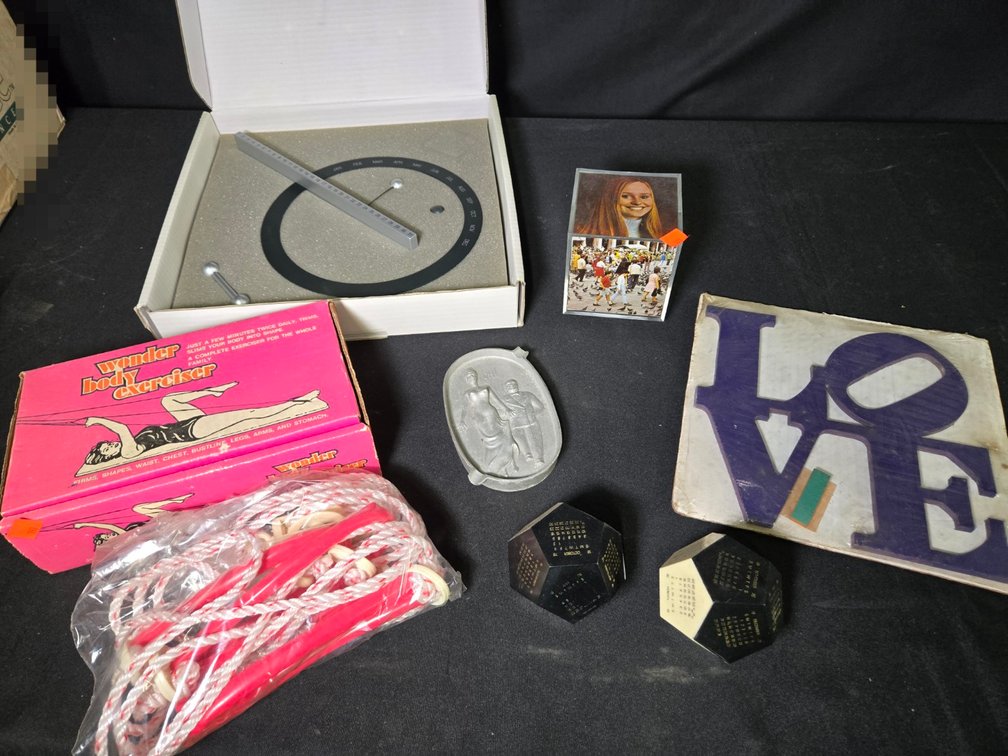 Picture Cube, Wonder Body Exerciser-Well Rm