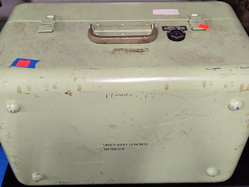 Suitcase with Locking Mechanism-Well Rm