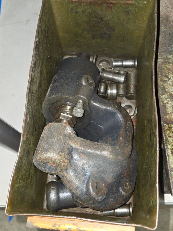 Hand Held Punch and Dies-Well Rm