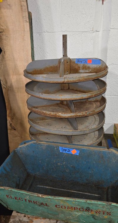 Rotating Bolt Bin, Bolt Tray-Well Rm