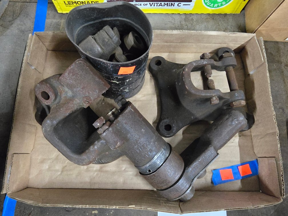 Hand Held Punch w/Dies-Well Rm