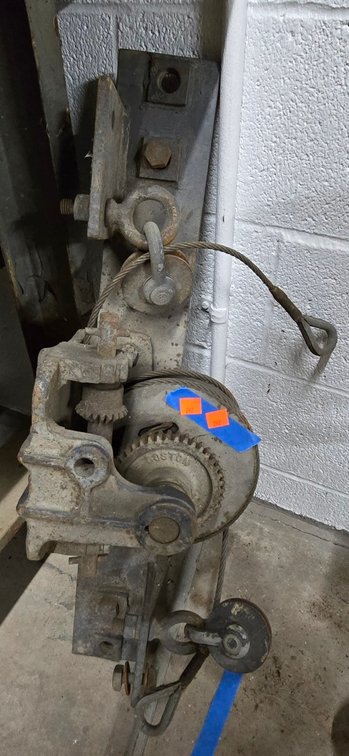 Hand Winch for Rigging Purposes-Well Rm