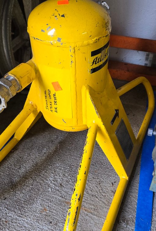 Industrial Atlas Air Dryer - Garage