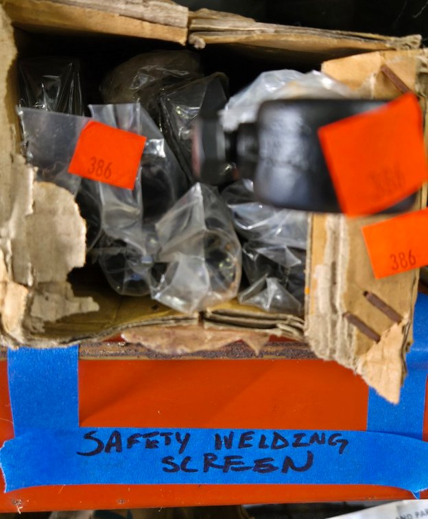 Safety Welding Screen - Garage