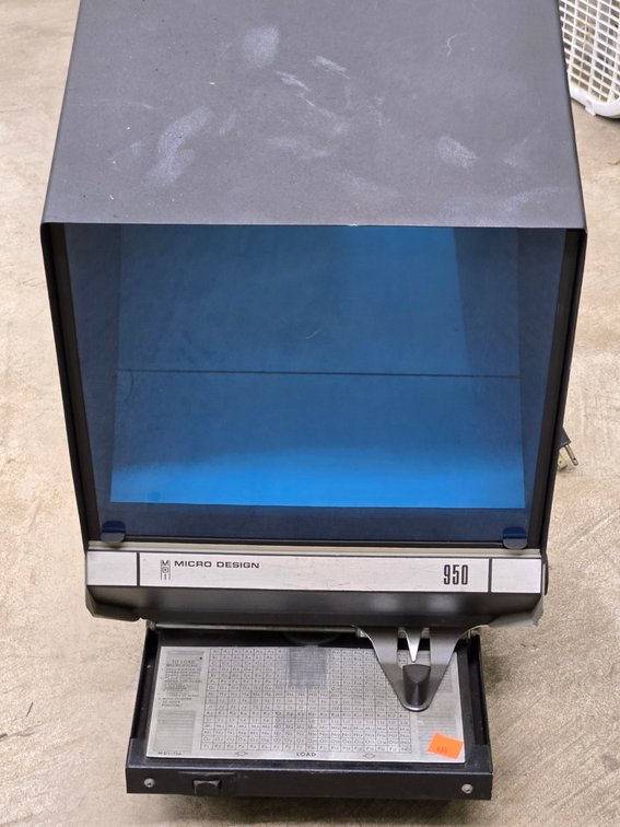 Microfiche Model 950 Machine-Tbl Outside Tool Rm