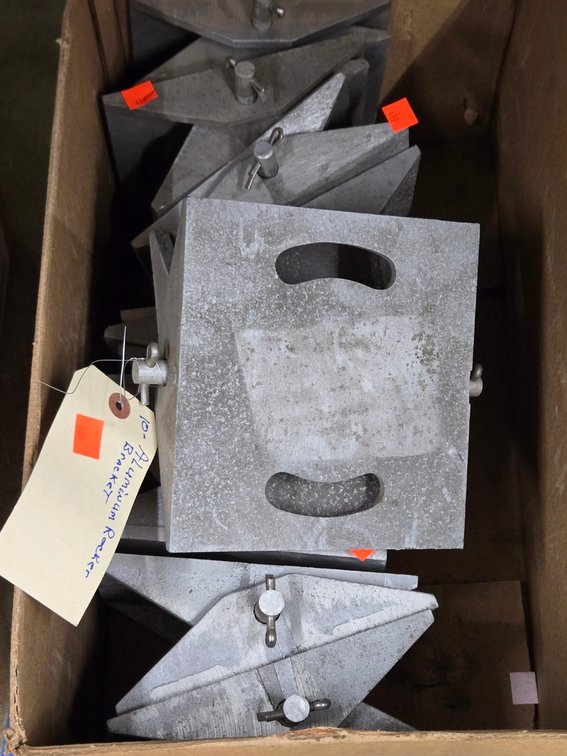 (10) Aluminum Rocker Brackets-Tbl Outside Tool Rm