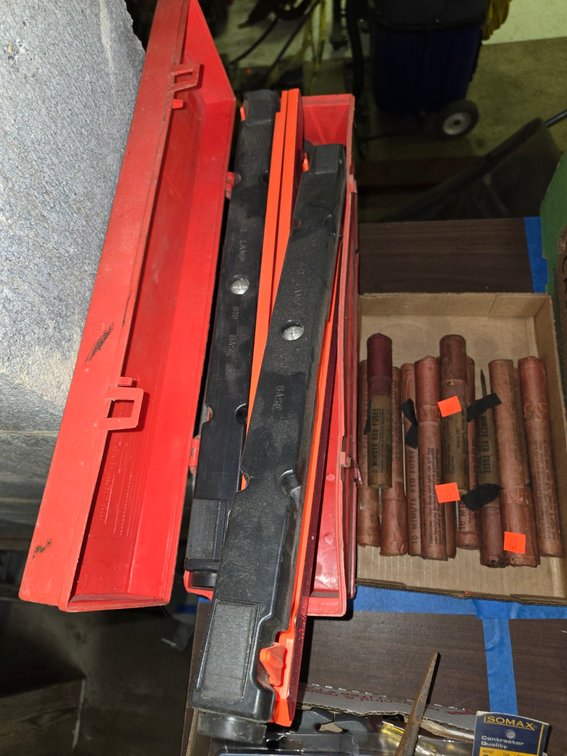 Roadside Security Reflectors & Box of Small Flares-Cntral Room