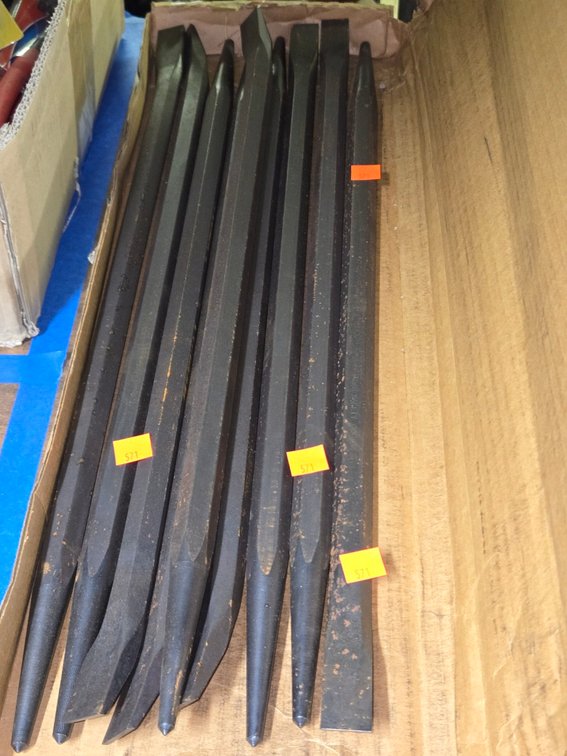 (9) Pry Aligning Bas, 3/4" x 24" Hex - Central Room