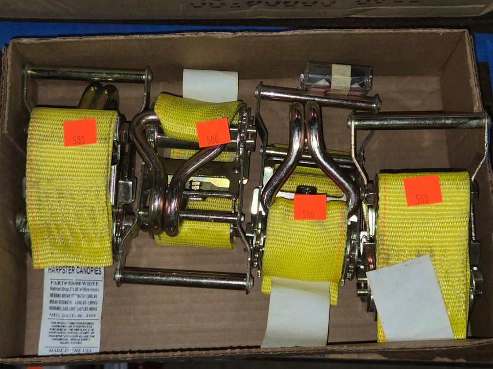 (4) Ratchet Hooks-NOTE: NO STRAPS-Central Rm
