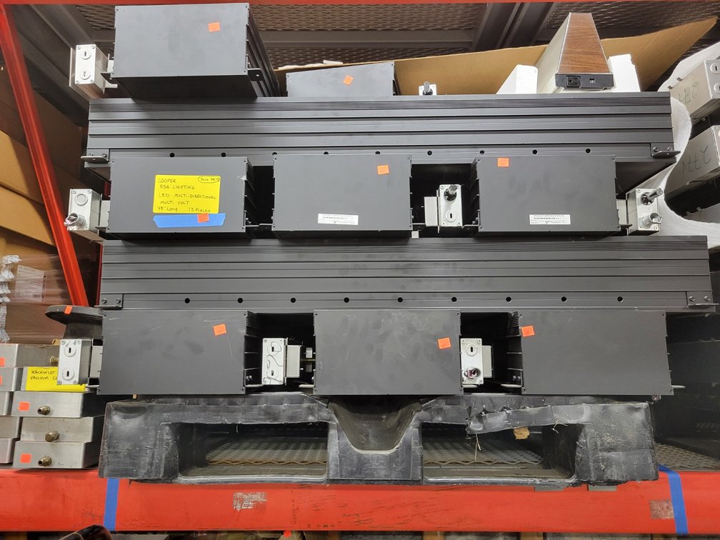 Pallet Cooper RSA Lighting LED Multi-Directional-Central Room