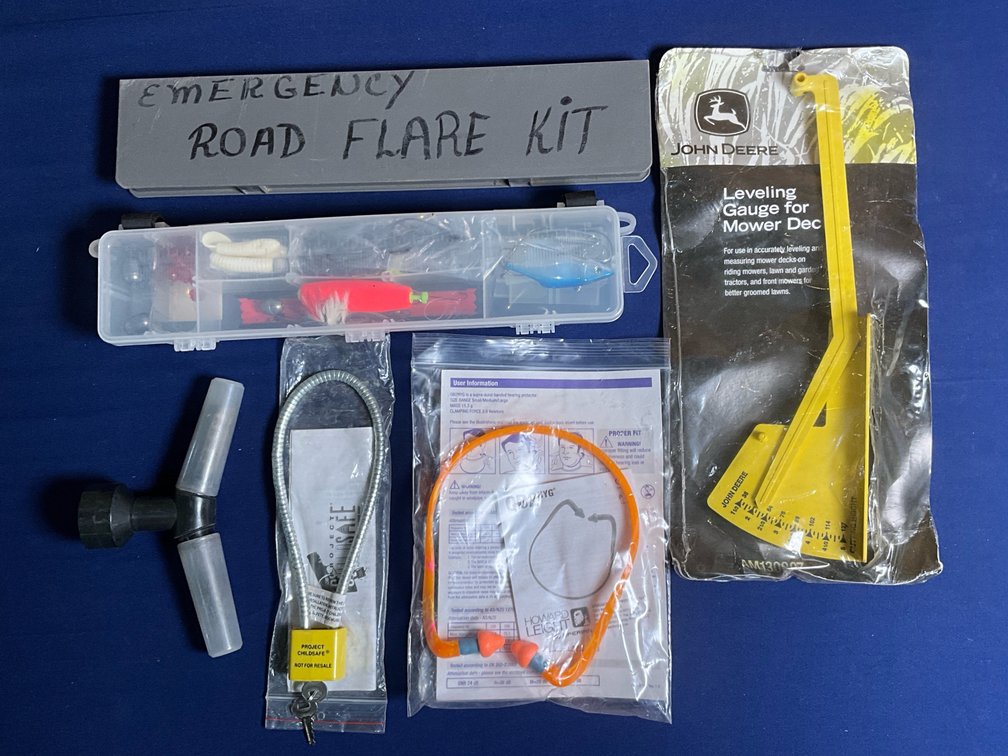Small Fishing Tackle/ Hearing Protectors/ Leveling Gauge