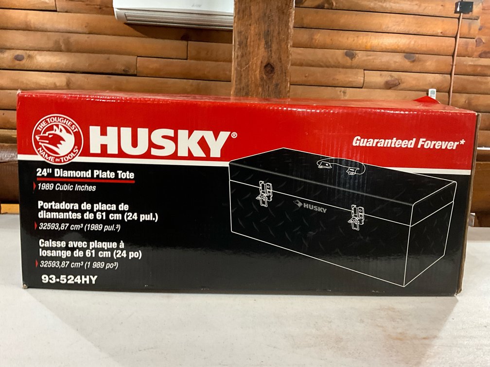 Husky Diamond Plate Tote