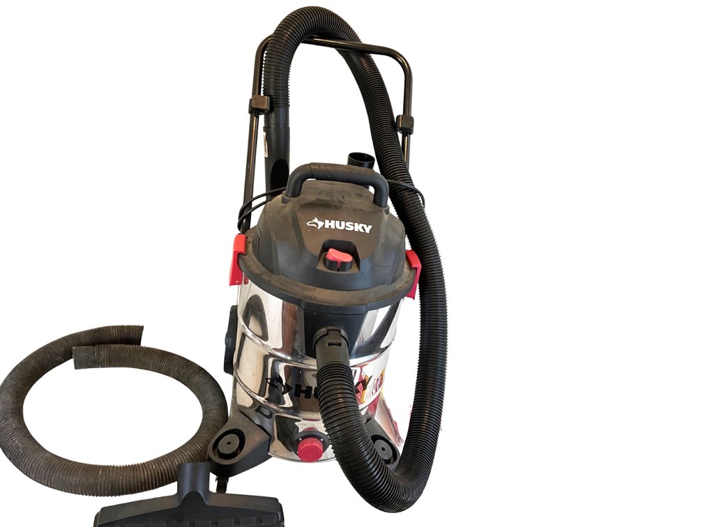 Husky Wet/Dry Shop Vacuum with Accessories & Filter Bags