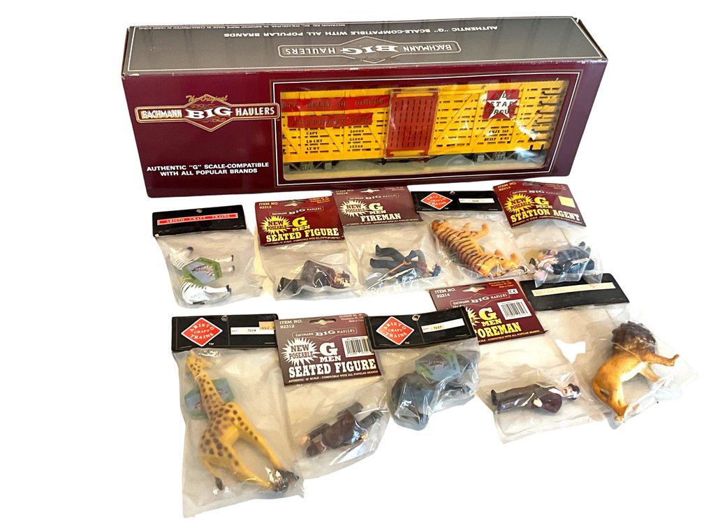 Bachmann Big Haulers G Scale Train Set with Accessories and Figures
