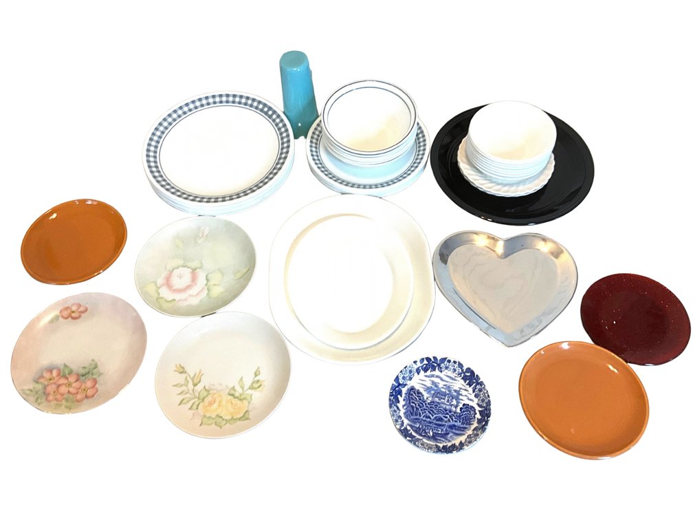 Dinnerware & Serving Dishes