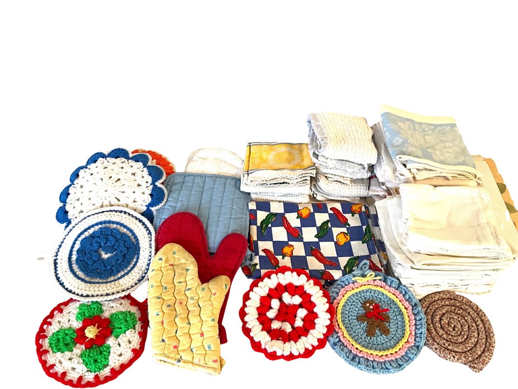 Kitchen Linens, Pot Holders & Oven Mitts