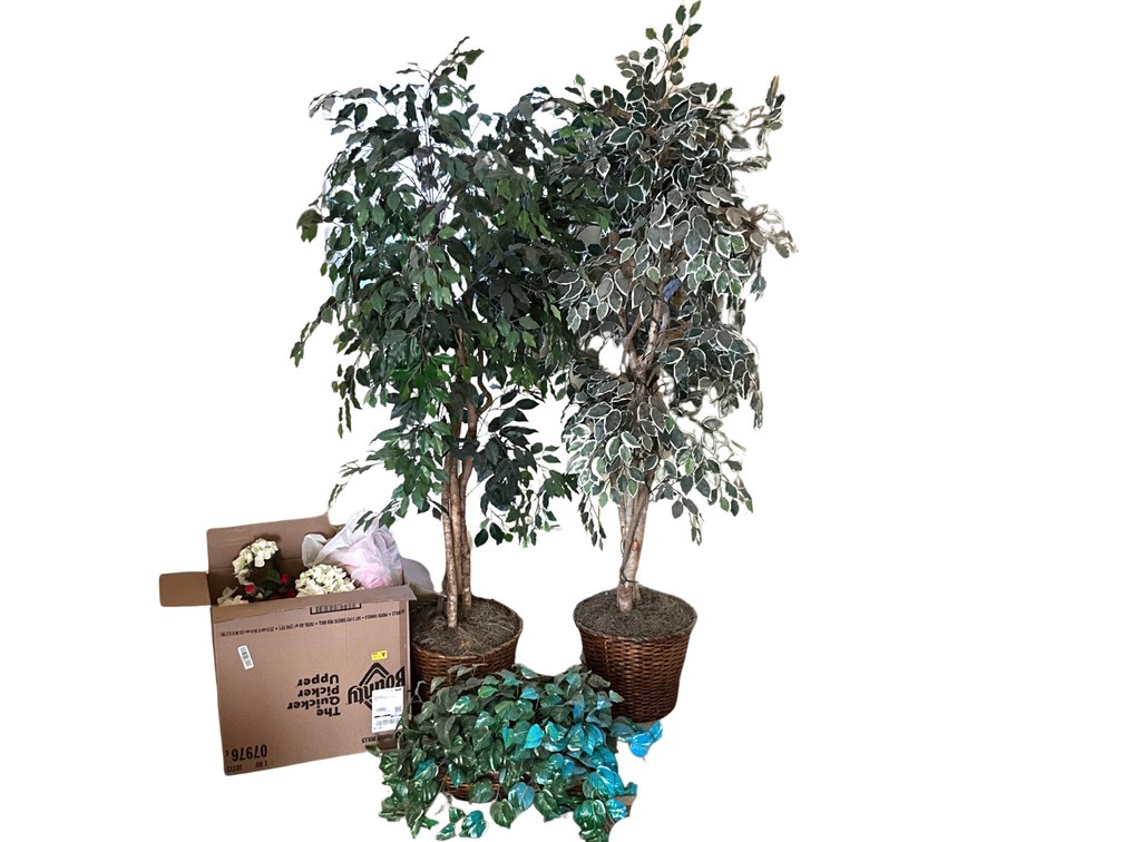 Artificial Trees & Floral Décor