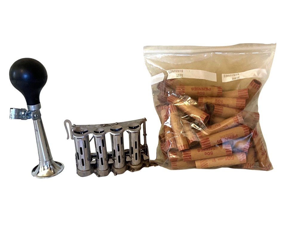 McGill High Speed Coin Changer, Coin Rolls & Bulb Horn