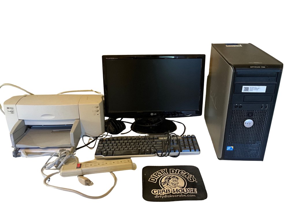 Dell Desktop Computer, LG Monitor & Accessories