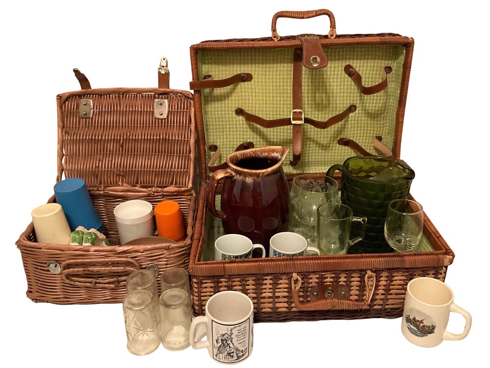 Picnic Baskets Mugs Glassware and Pitcher