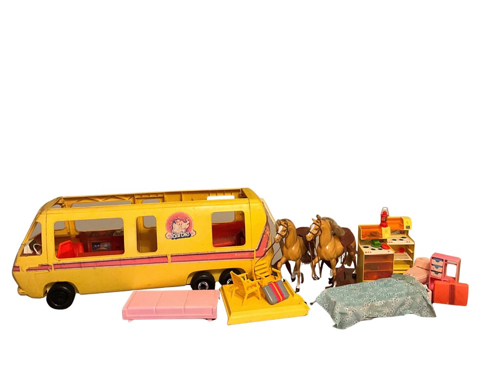 Barbie Star Traveler RV, Horses & Furniture Collection
